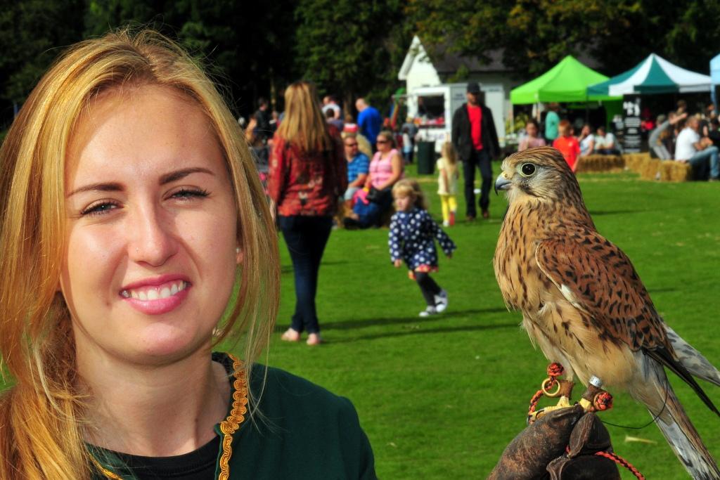 Verity Hadley with Sapphire the female Kestrel.  Picture by Mark Davies