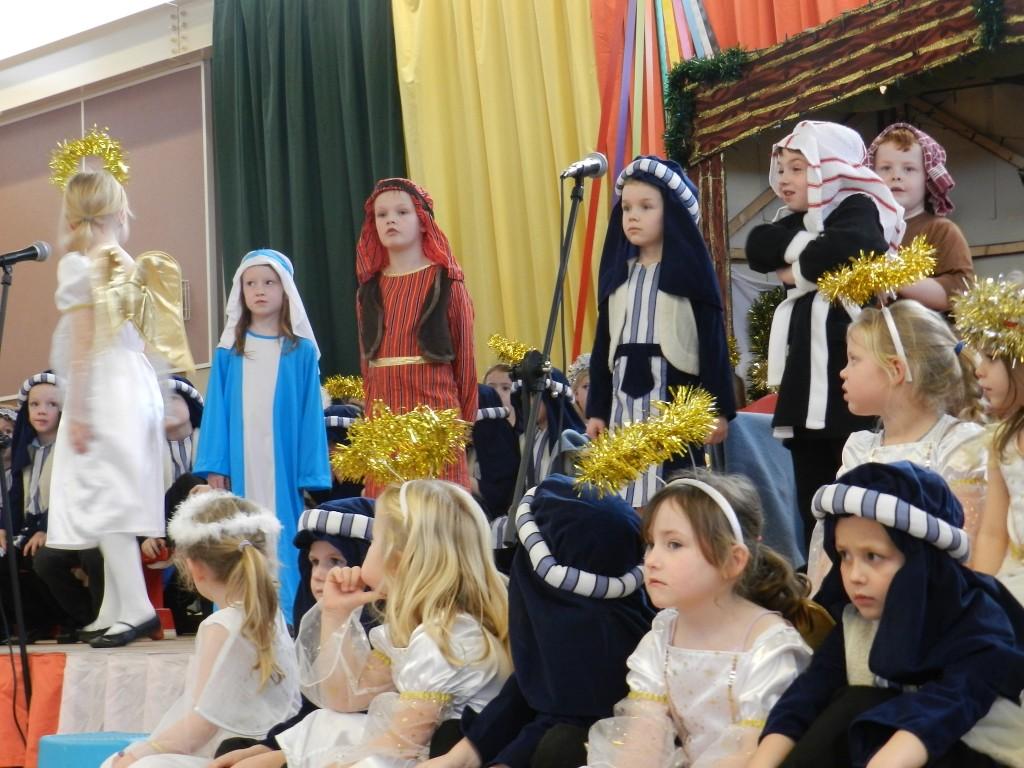 Ysgol y Bedol nativity play 2015