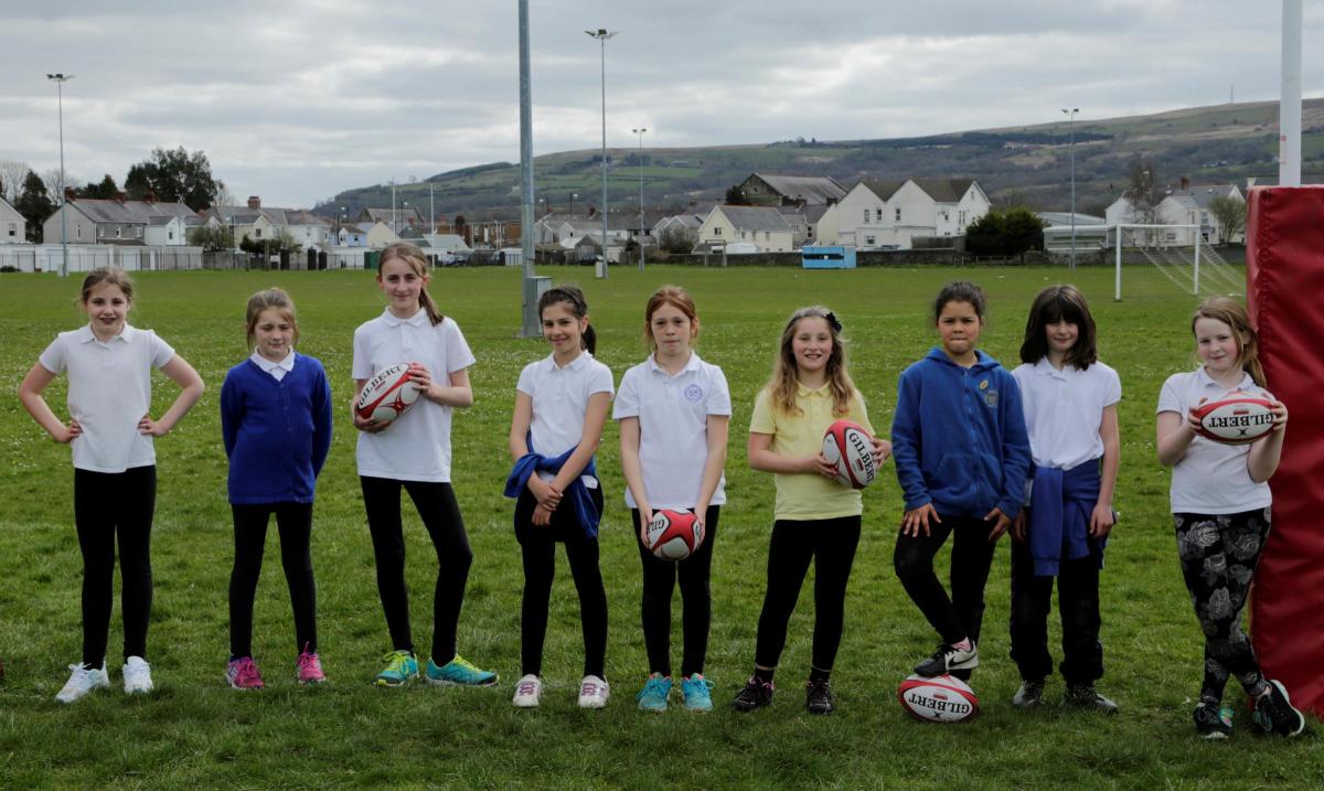 Ysgol Drefach girls at the Ammanford RFC. Pic: Photo Cymru.