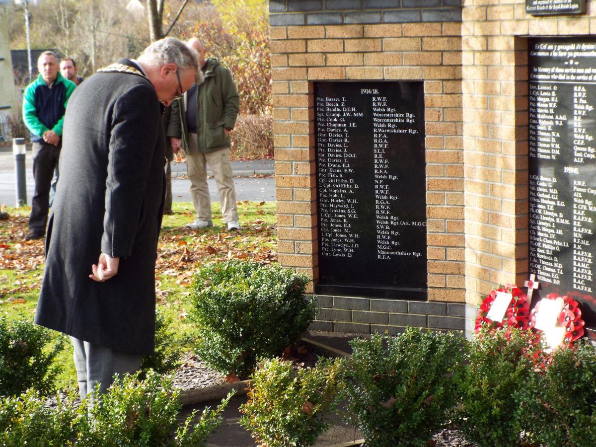 Councillor Kevin Madge pays his respects.