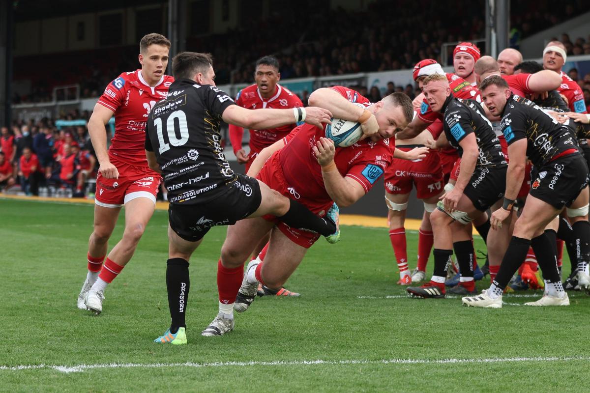 Rob Evans of Scarlets scoring a try against the Dragons in the URC. Both teams have been drawn in the same pool for the 2022-23 European Challenge Cup but will not play each other in the pool stages.