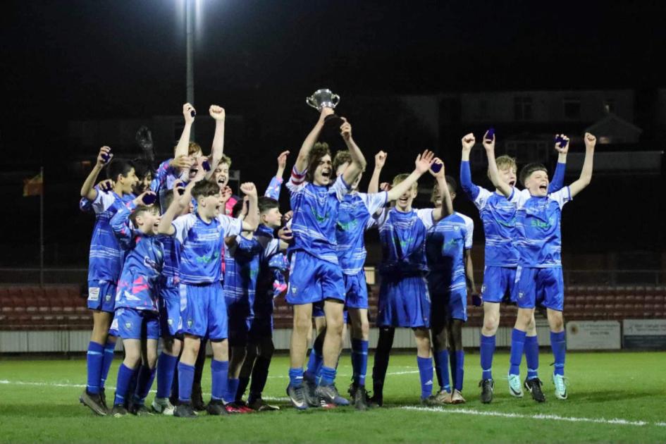 Exciting West Wales U14 Cup victory for Cwmamman United | South Wales Guardian 