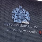 Motorist admits driving without a licence